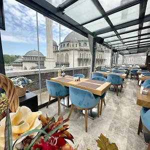 فندق تقسيم لين ****